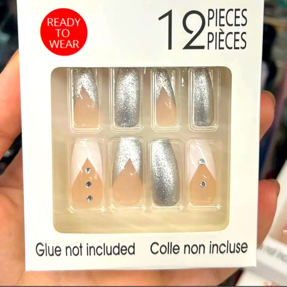 🌹 RHINESTONE FRENCH TIP NAIL SET 🌹